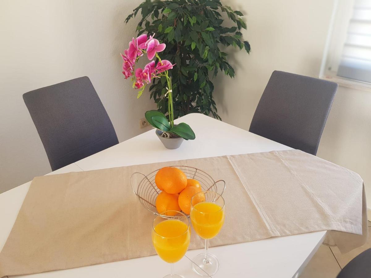 ספליט Apartman Mia With Pool1 מראה חיצוני תמונה