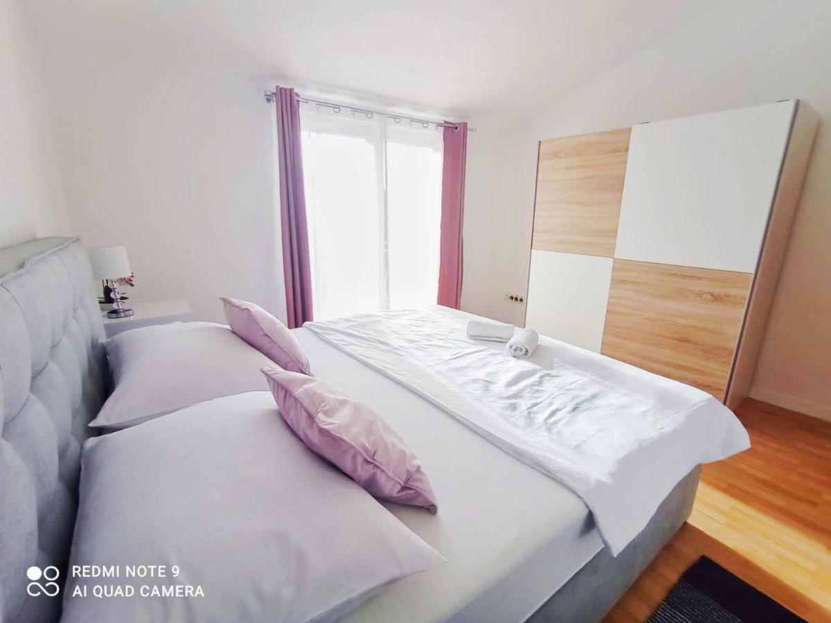 ספליט Apartman Mia With Pool1 מראה חיצוני תמונה