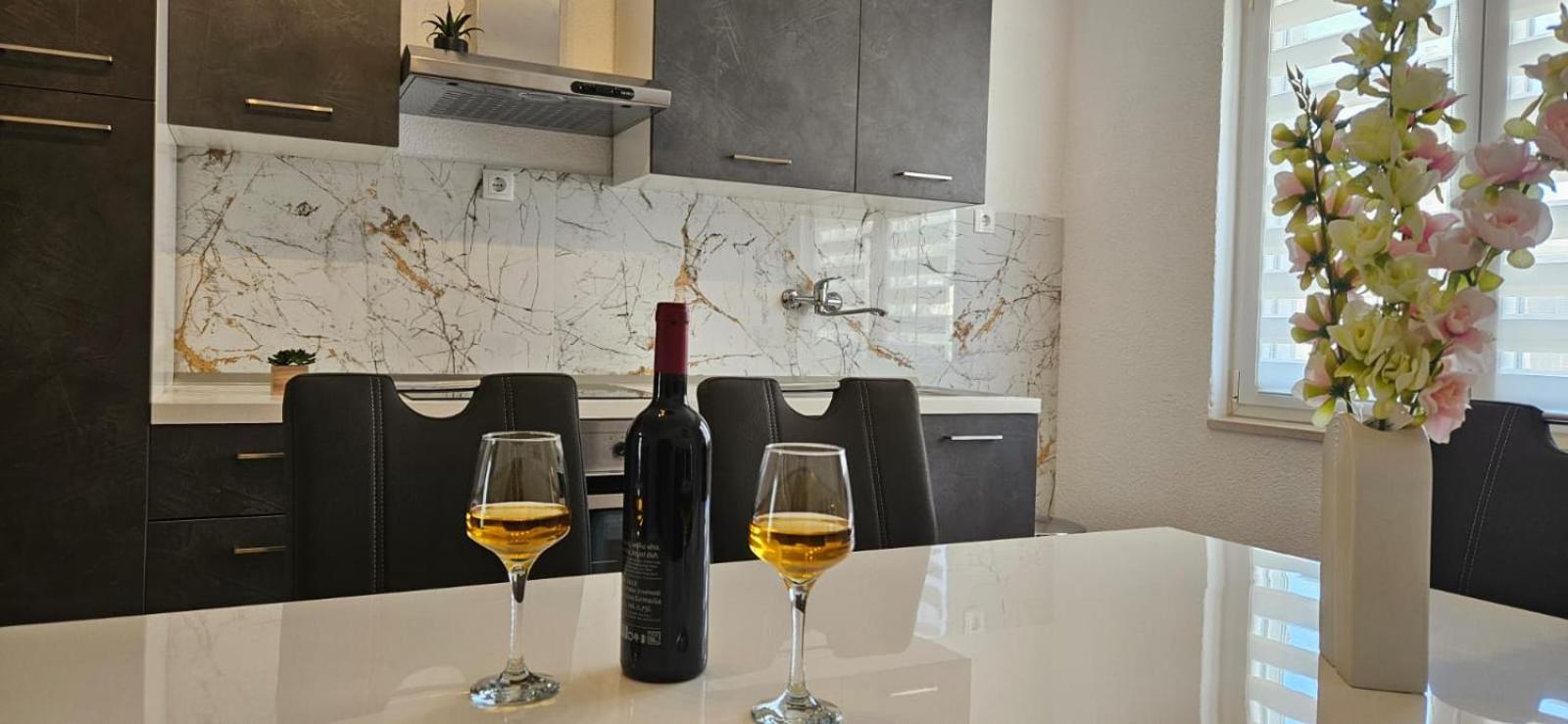ספליט Apartman Mia With Pool1 מראה חיצוני תמונה